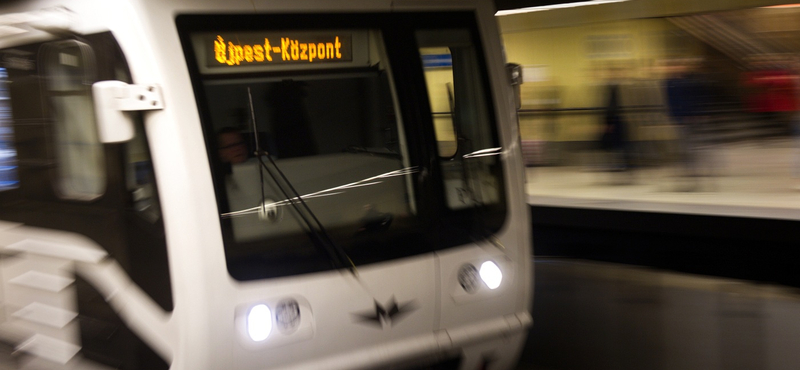 Gázolt a 3-as metró a Klinikáknál