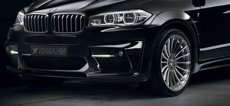 Búcsúzik a BMW X5, de előtte még erőt fitogtat