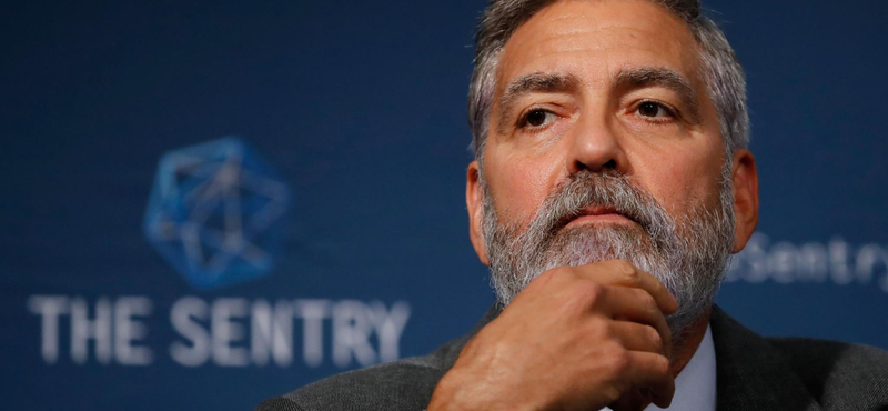 „Az idővel szemben nem tud nyerni” – George Clooney is visszalépésre szólította fel Joe Bident