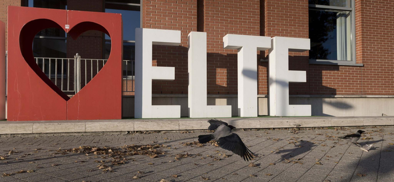 Hiába a leépítések, reklámra ad pénzt az állam az ELTE-nek