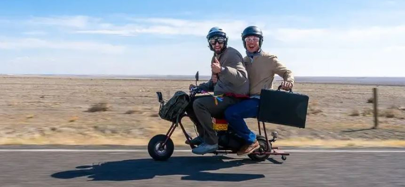 Végigmentek a Dumb és Dumber minimotoros túráján