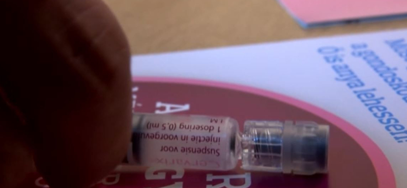 Ingyenes HPV-oltást szeretne a hetedikes fiúknak az MTA