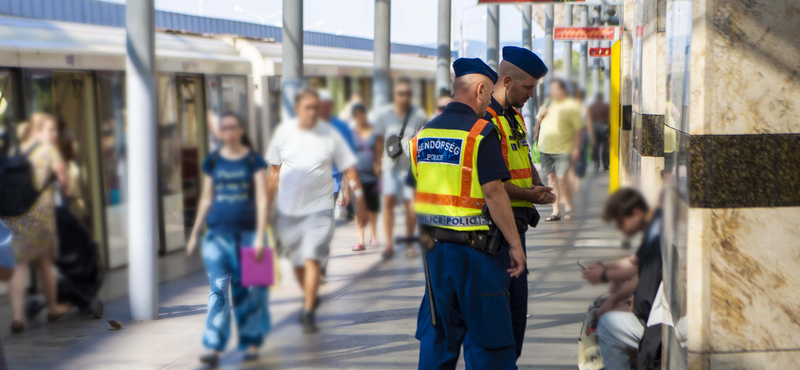 Megmarad az állandó rendőri jelenlét az Örs vezér terén