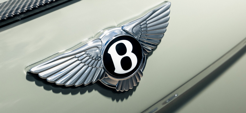 30-as évekbeli fényezést hozott vissza a Bentley