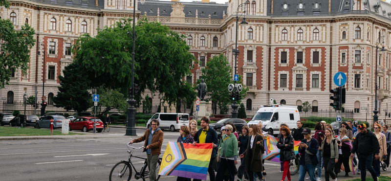Biztosította a rendőrség az Andrássy úti mini-Pride-ot