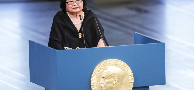 Átvette a Nobel-békedíjat a Hirosima-túlélő