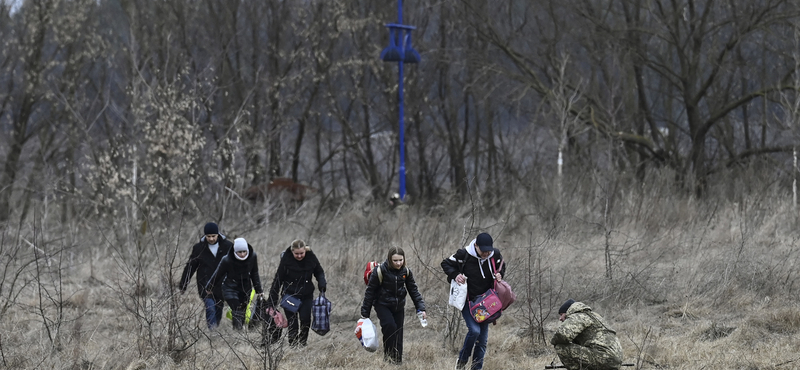 Nem volt áttörés a Kuleba–Lavrov-találkozón, Szumi környékét bombázták az éjjel, Harris Varsóban tárgyal – percről percre az orosz–ukrán háborúról