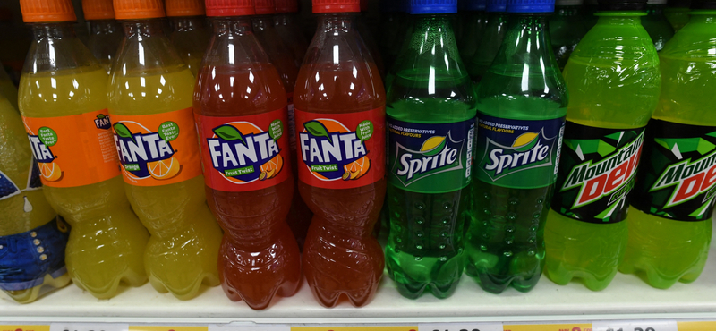 A Sprite zöld palackjait kivonják a forgalomból