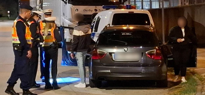 Rendőrségi razzia volt egy illegális autós rendezvényen Székesfehérváron
