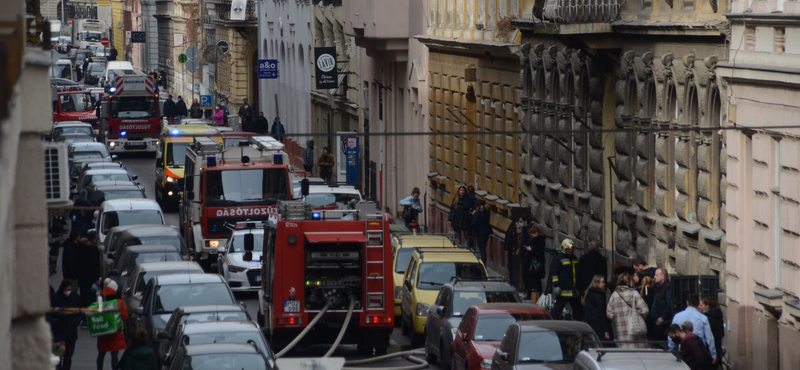 Lakástűzben halt meg egy ember a VII. kerületben