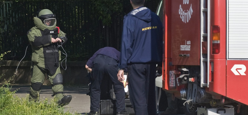 Nem bomba volt a kecskeméti parkban