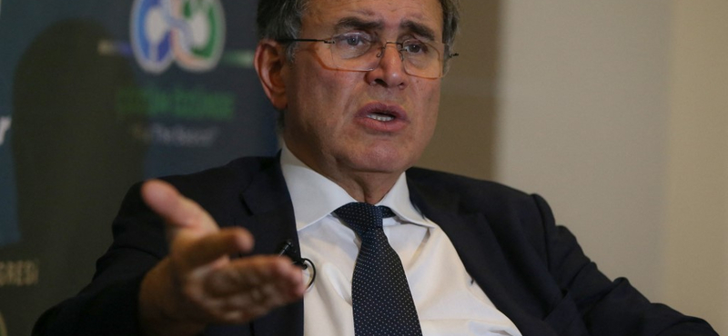 Roubini: Kaotikus évtizedek jönnek, de a mesterséges intelligencia megmentheti a világot