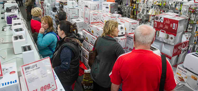 Szabad a vásár, ma minden bolt nyitva lehet