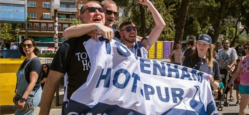 A világ első klímasemleges focimeccsét rendezné meg a Tottenham