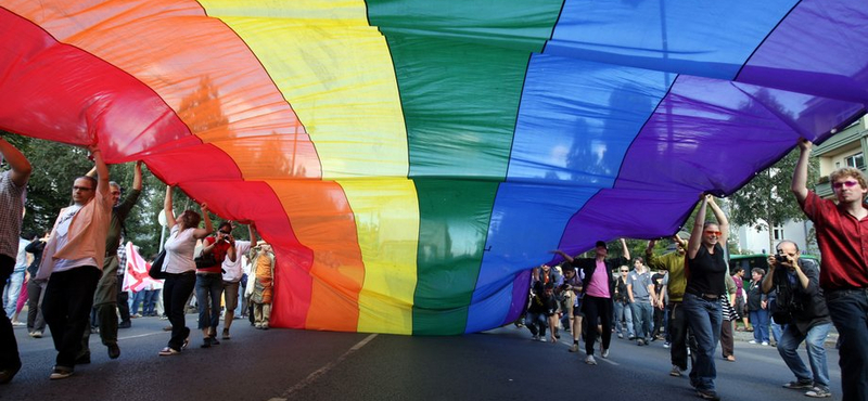 Budapest Pride - tizenkilenc nagykövetség támogatásával