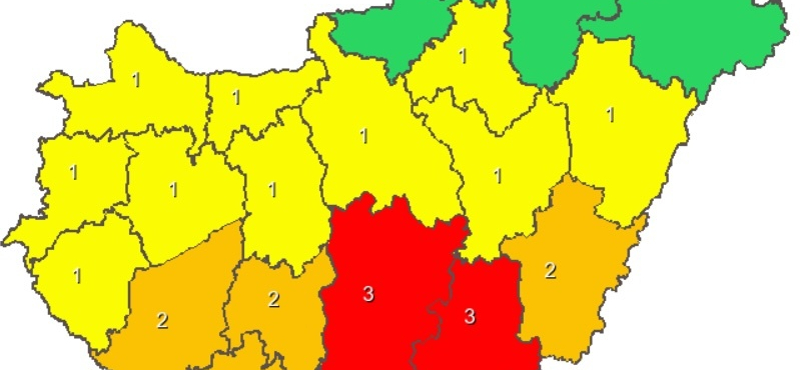 Vörös figyelmeztetés van érvényben a nagy meleg miatt délen, északon zivatarokra lehet számítani