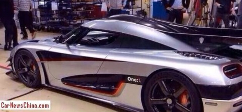 Veyron-verő rakétát visz Genfbe a Koenigsegg - fotók