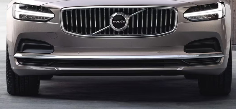 600 kilométeres hatótávval jöhet a Volvo vadonatúj elektromos szedánja