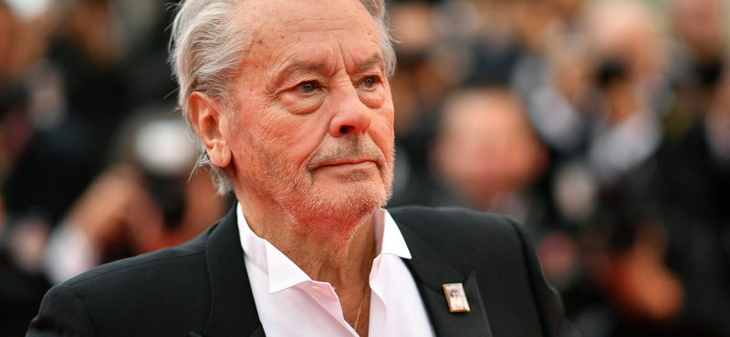 Meghalt Alain Delon