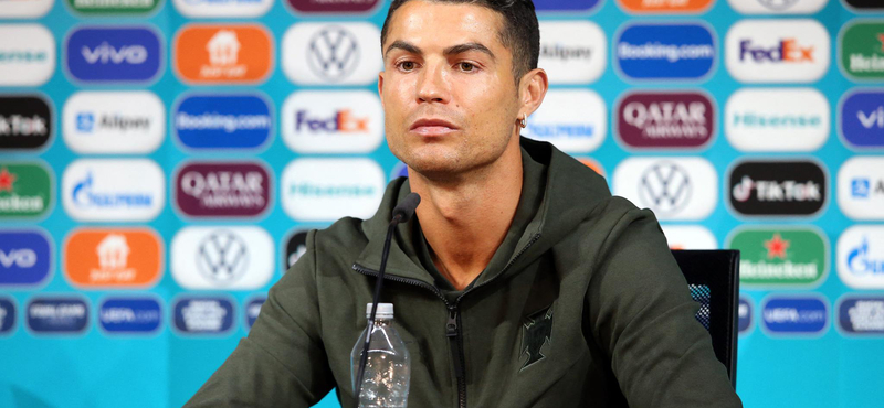 Ronaldo új klubhoz szerződhet, de tárgyalásról még nincs szó