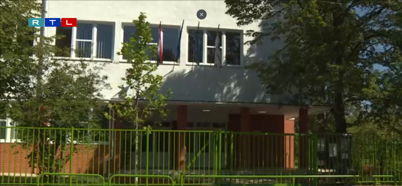 Nem árulja el a BM, hogy miért nem maradhat a csepeli igazgató, aki mellett több mint kétezren kiálltak