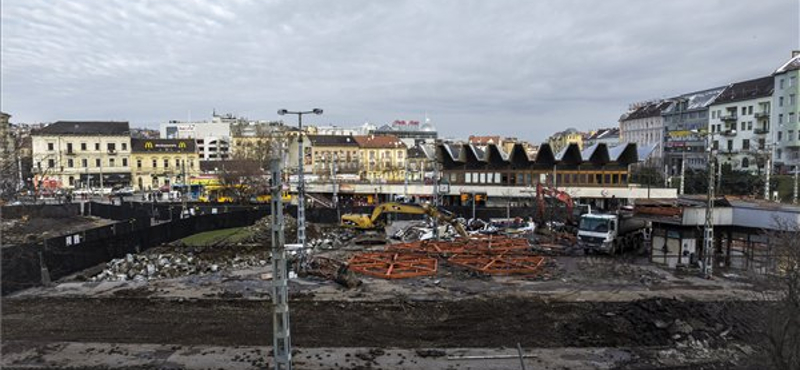 Napi Kalef: itt követheti, hogyan újul meg a Széll Kálmán tér