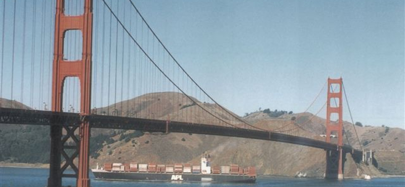 Így akadályoznák meg az öngyilkosságokat Golden Gate-hídon