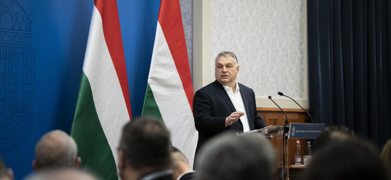 Orbán: Sem fegyvert, sem katonát nem küldünk Ukrajnába