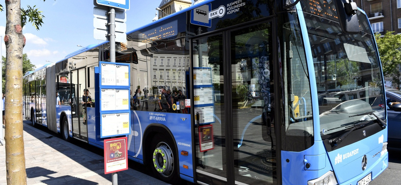 Jövő héttől jönne Budapesten a mobiltelefonon bemutatható bérlet