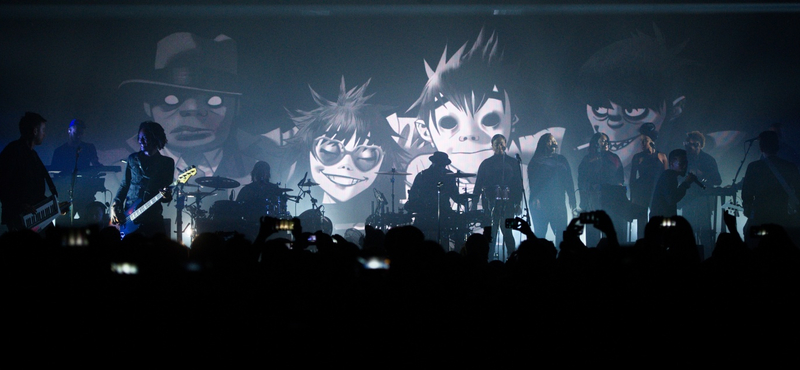 A város leggátlástalanabb világvége-buliját tartotta a Gorillaz a Várkert bazárban