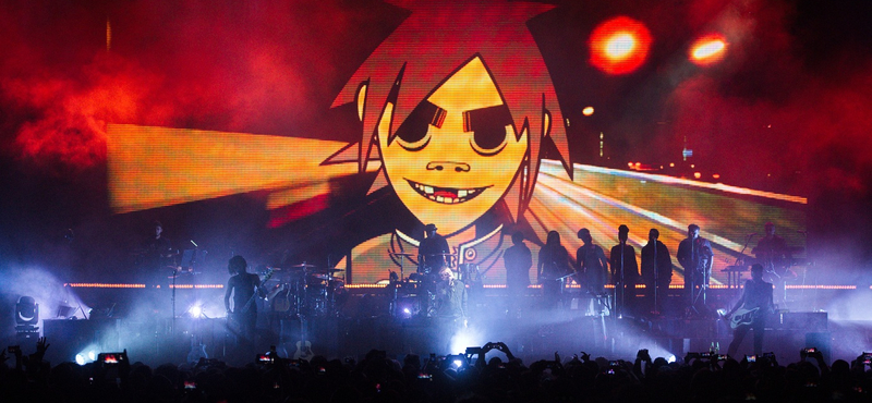 Egy estére a majmok bolygójából átkerültünk egy szórakoztató majomházba – a Gorillaz az Arénában