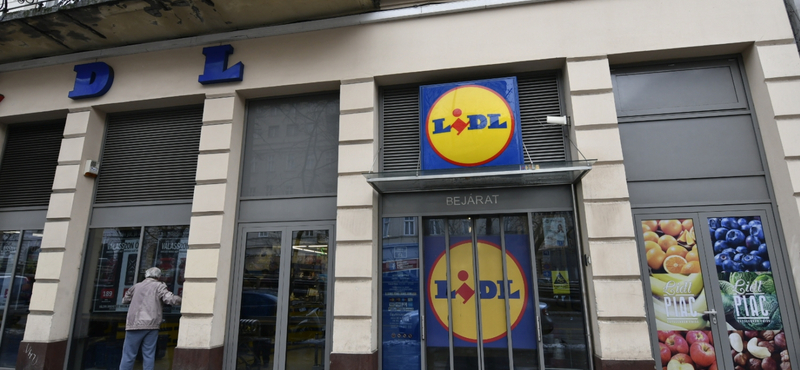 Mától megszüntet két fizetési módot a Lidl