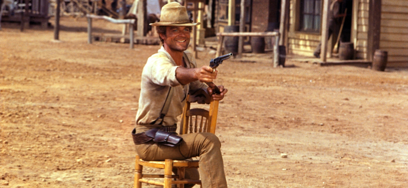 Terence Hill is üzent a magyar válogatottnak