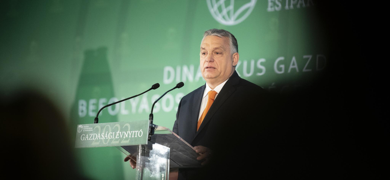 A román újfasiszták vezetője Orbán Viktor politikáját tekinti példának