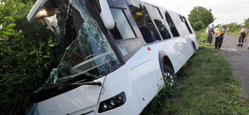 Baranyai buszbaleset: többen elhagyhatták a kórházat