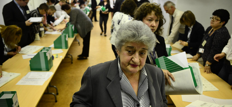 Megjöttek a levélszavazatok, délutánra eredmény is lesz