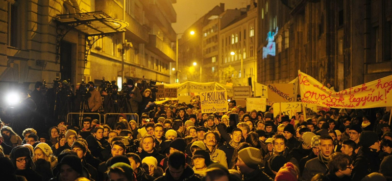 Újabb demonstráció: január 19-én kiürítenék az iskolákat