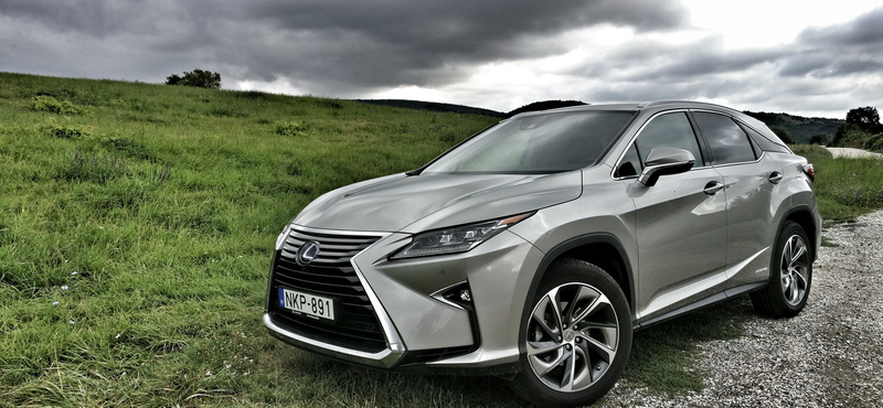 Földre szállt hibrid űrhajó - Lexus RX450h teszt