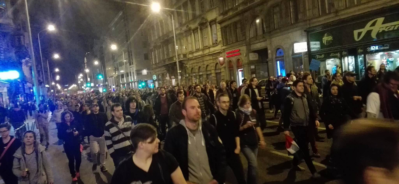 A rendőrség szerint véget értek a demonstrációk