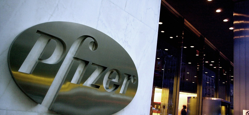 Felére csökkent a Pfizer nyeresége