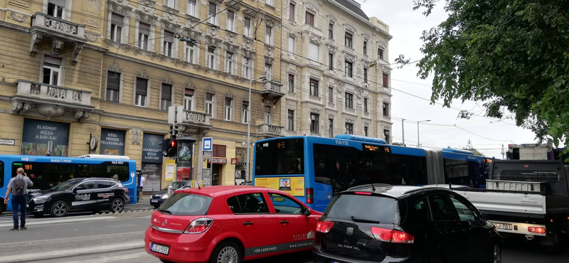Megugrott az autóforgalom Budapesten, de nem minden kerületben