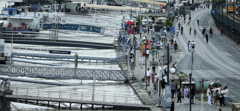 Most tetőzik a Duna Budapestnél, 800 kilométeren van árvízvédelmi készültség