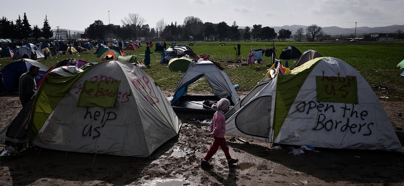 Görög miniszter: gyomorforgatóan néz ki az idomeni menekülttábor