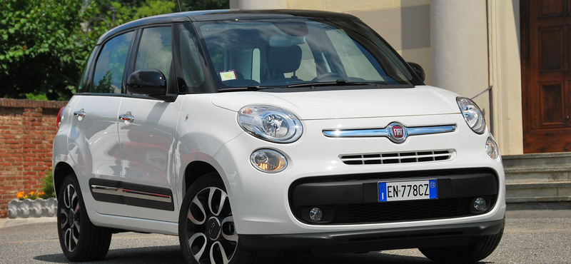 Fiat 500L teszt: még a kávét is lefőzi