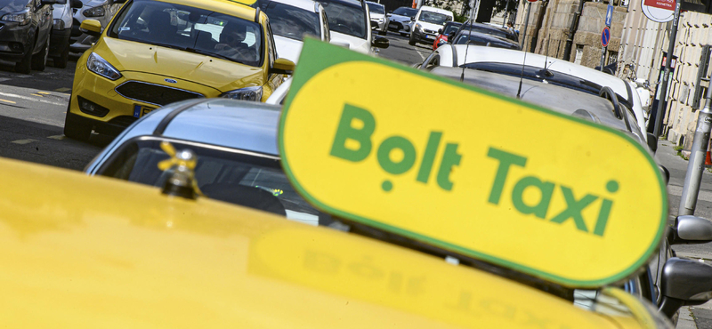 Angoltanfolyamot indított taxisofőreinek a Bolt