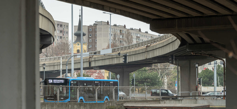 Így változik a közlekedés a Flórián téri felújítás miatt – térképen mutatjuk