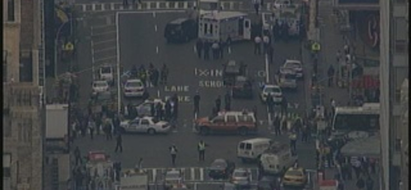 Bombagyanús autó miatt lezárták a Times Square-t