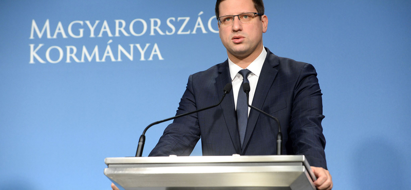 Gulyás Gergely: Talán még sikeresebb lehetett volna a védekezés, ha az ellenzék nem a vakcinák ellen ágál