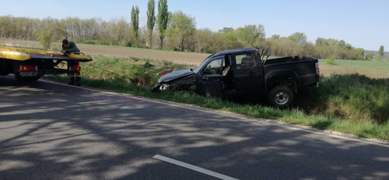 Heten haltak meg a hosszú hétvégén az utakon