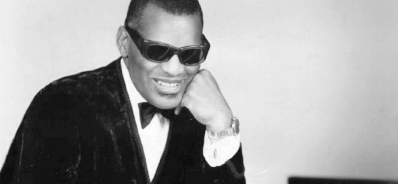 Húsz éve egész máshogy szól a „Hit The Road Jack” – 2004-ben e napon halt meg Ray Charles